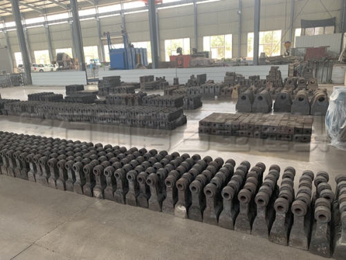 制砂機(jī)錘頭損壞后該如何處理？